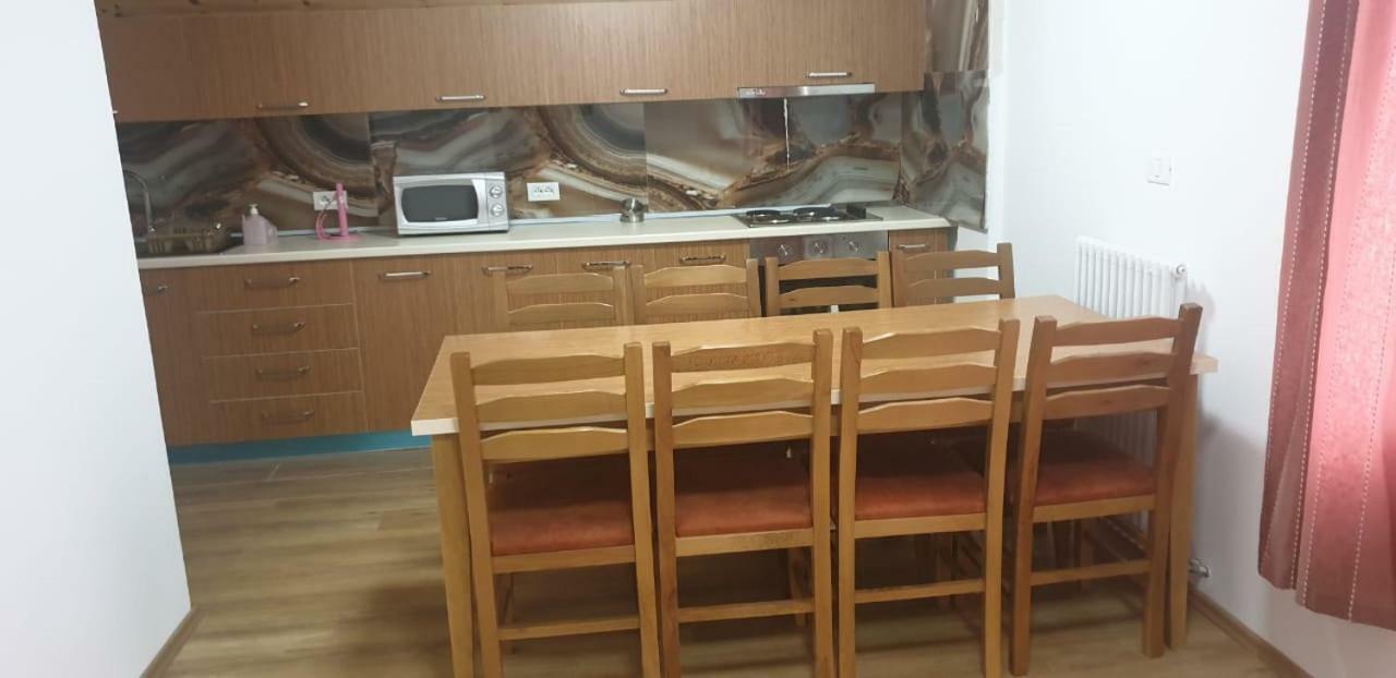 אפרטהוטל Bujtinat E Lugines ולבונה מראה חיצוני תמונה